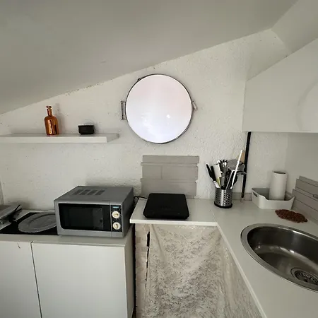 Apartment Graziosa Mansarda 5 Min A Piedi Dal Mare - Il Lupo Affitta Riccione