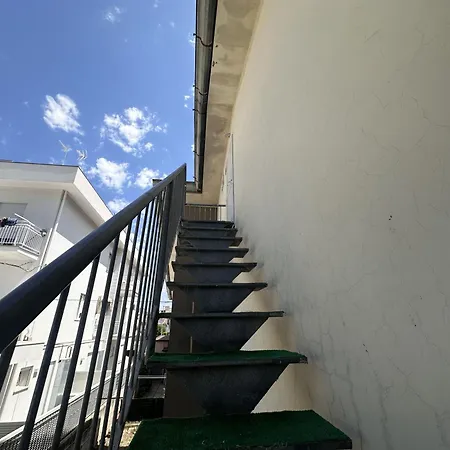 דירה Graziosa Mansarda 5 Min A Piedi Dal Mare - Il Lupo Affitta